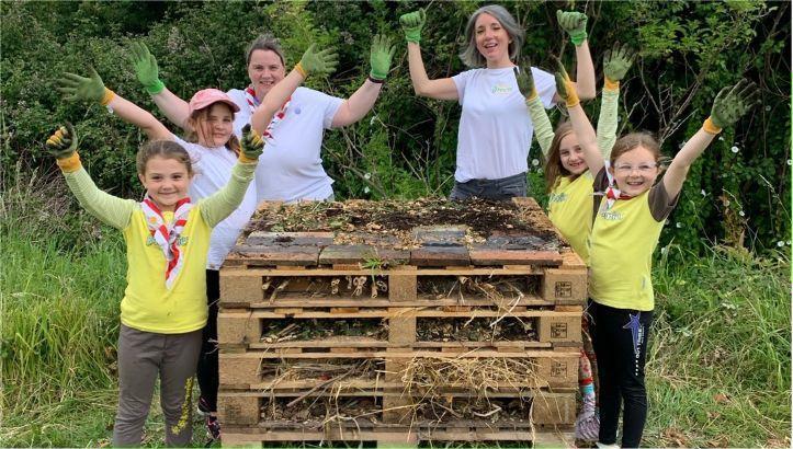 Bug hotel, Little Green Change